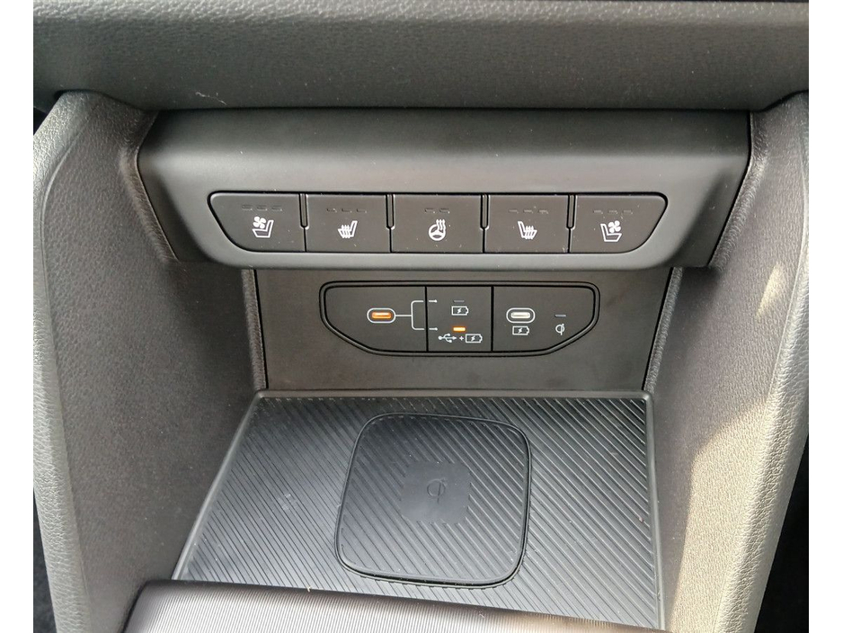 2026 Kia Sportage - image 23