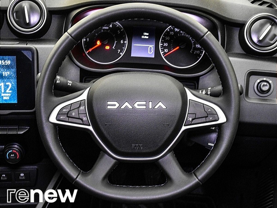 2023 Dacia Duster - image 13