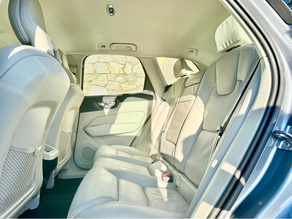 2021 Volvo XC60 B4 INSCRTPTION 5DR AUTO €33,900