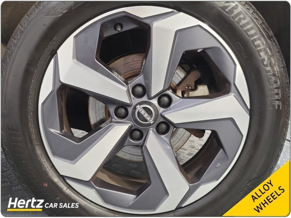 2023 Nissan Qashqai ePOWER SV 1.5 Hybrid Auto €26,395