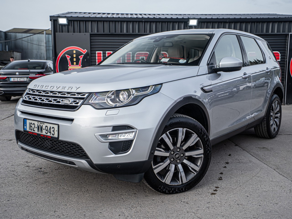 2016 Land Rover Discovery Sport - image 4