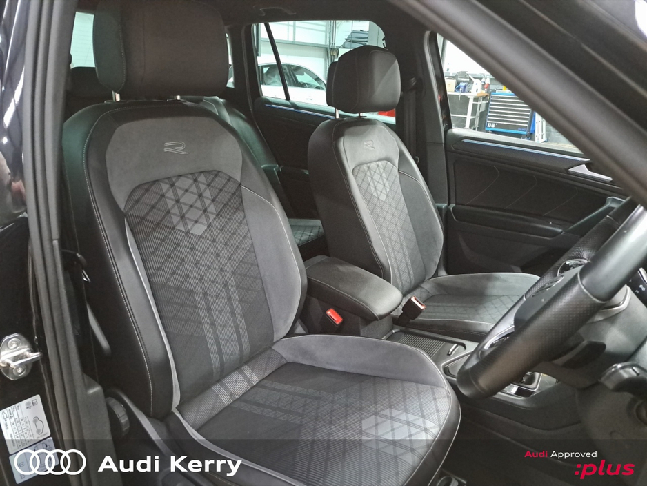 2023 Volkswagen Tiguan 2.0 TDI R LINE SA 5DR A €40,900