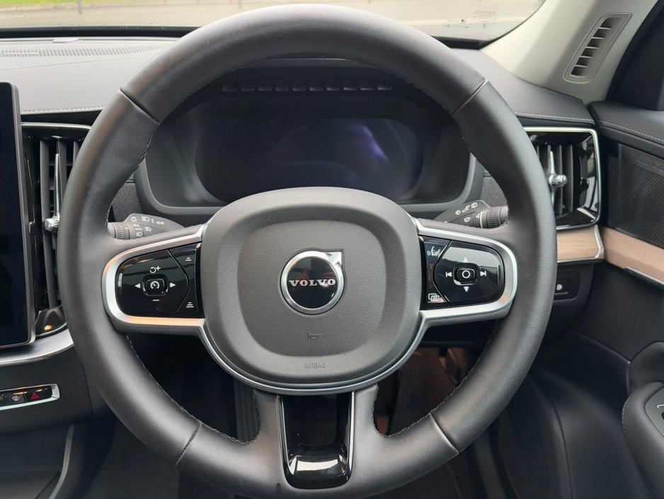 2025 Volvo XC90 PLUS NEW MODEL T8 FULL OPEN PAN ROOF €79,995
