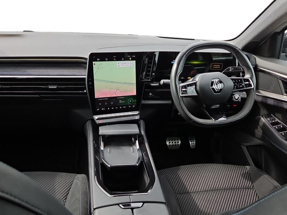 2023 Renault Austral - image 2