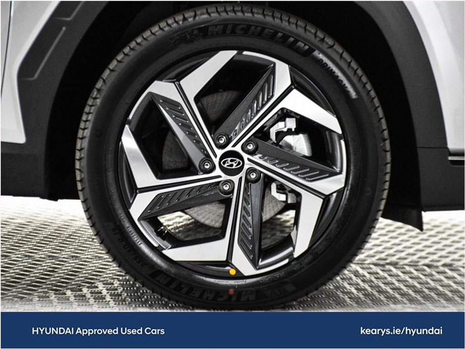 2021 Hyundai Tucson - image 8