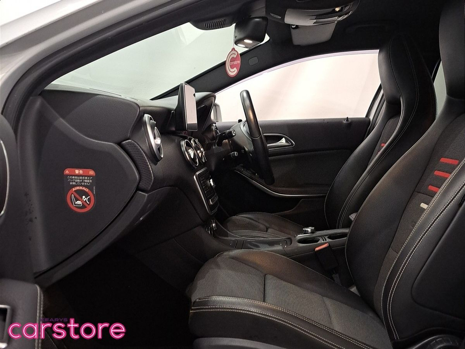 2016 Mercedes-Benz A Class - image 9