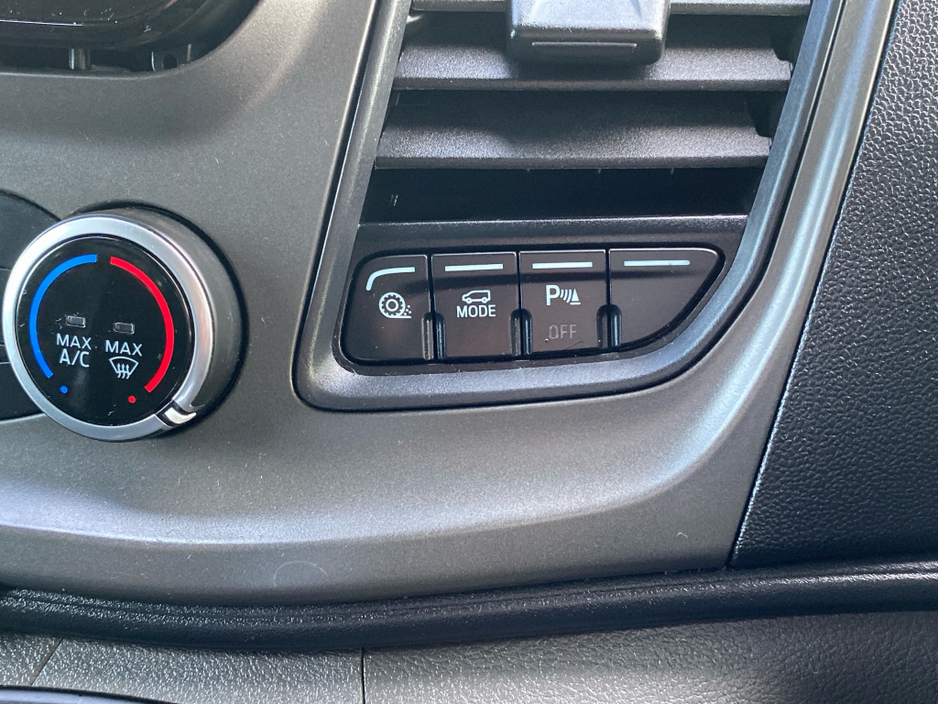 2022 Ford Transit 350L Trend 170BHP FWD.Camera/ Air Con/ Tow €18,500