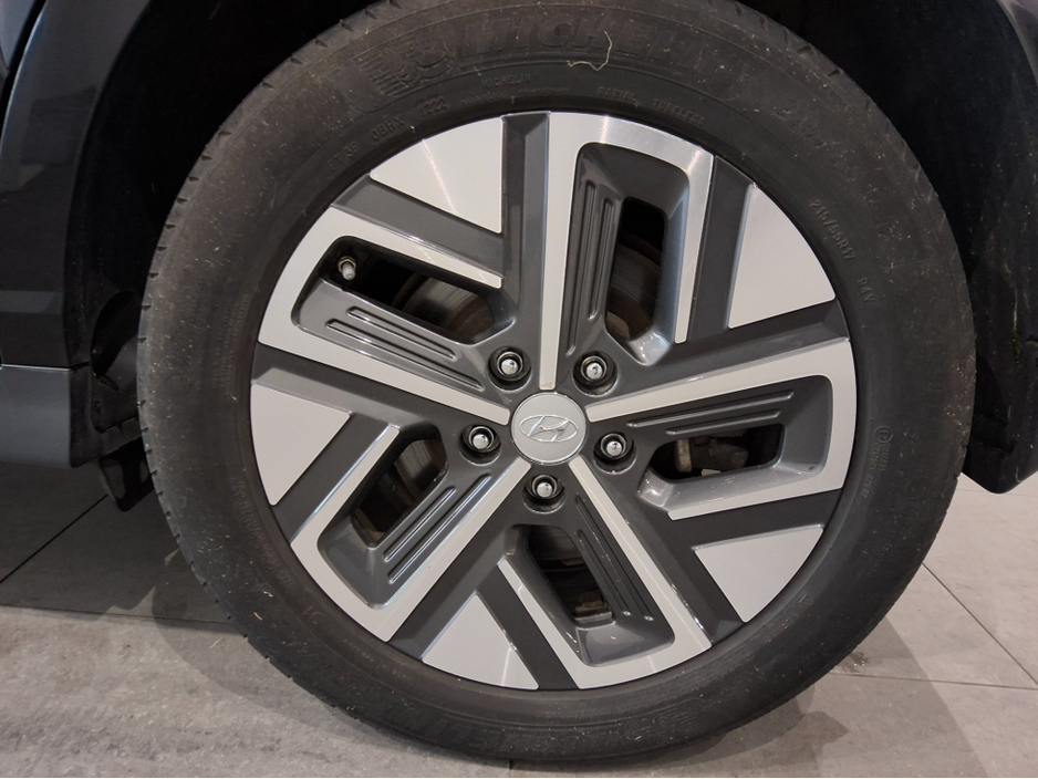 2022 Hyundai Kona PREMIUM 64kW ** Long Range Battery** €21,950