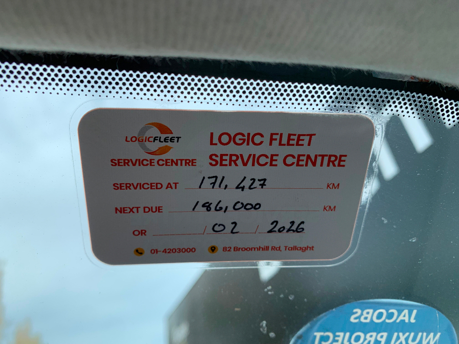 2018 Ford Transit Courier - image 23