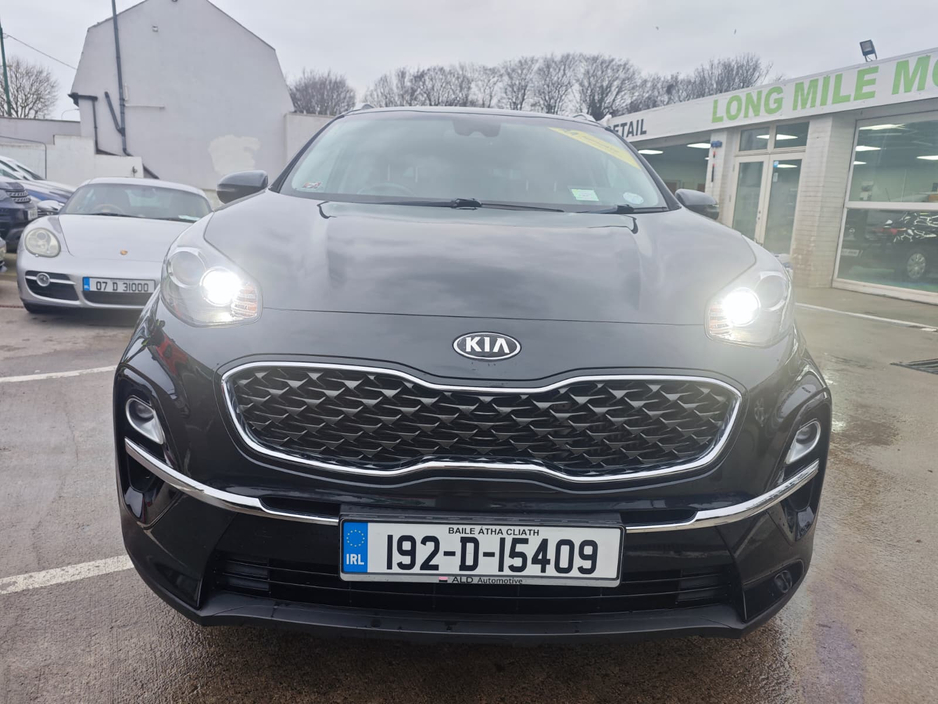2019 Kia Sportage - image 2