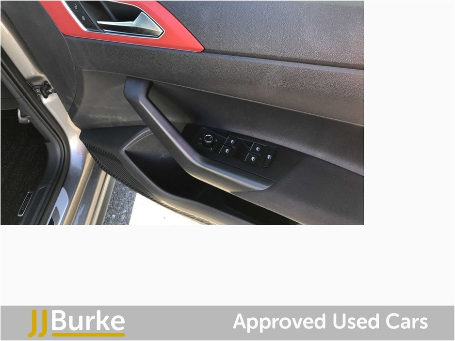 2020 Volkswagen Polo - image 16