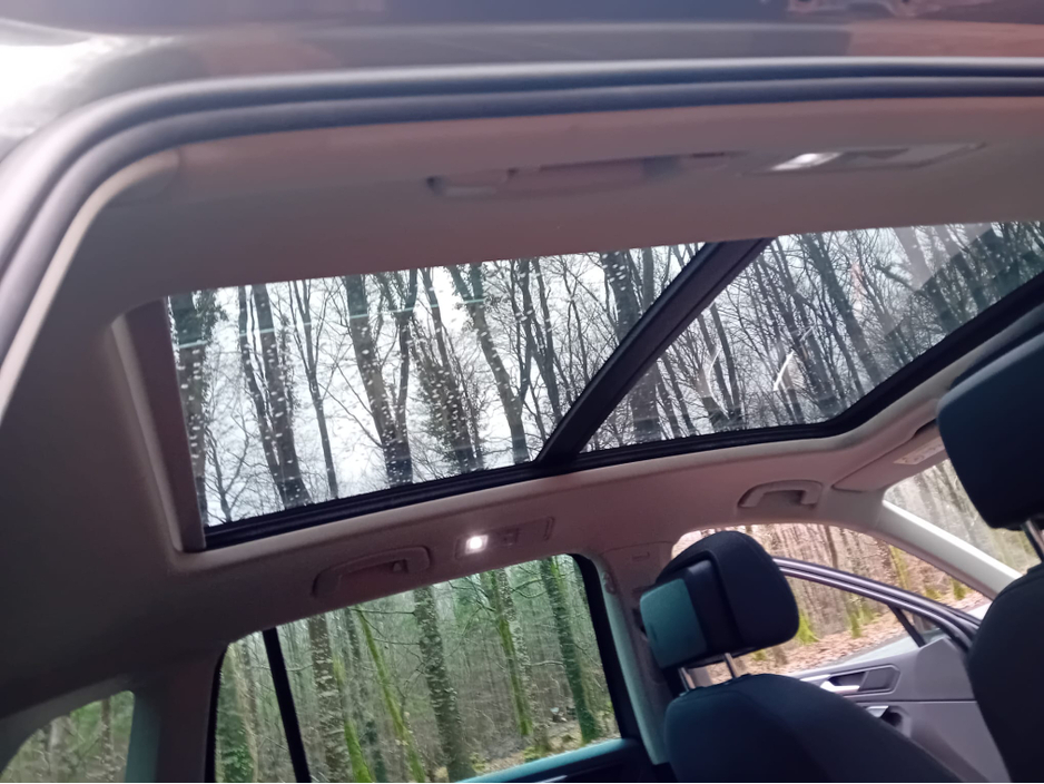 2020 Volkswagen Tiguan R-LINE 2.0 TDI  6 SPEED  150HP  SUV @ REDDY2DRIVE LTD €28,500