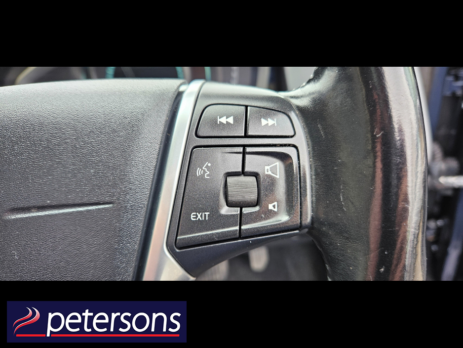 2013 Volvo XC60 - image 24