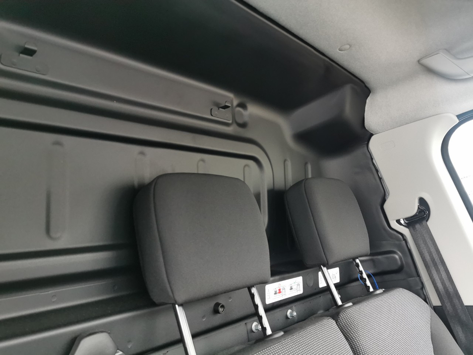 2025 Citroen Berlingo - image 9