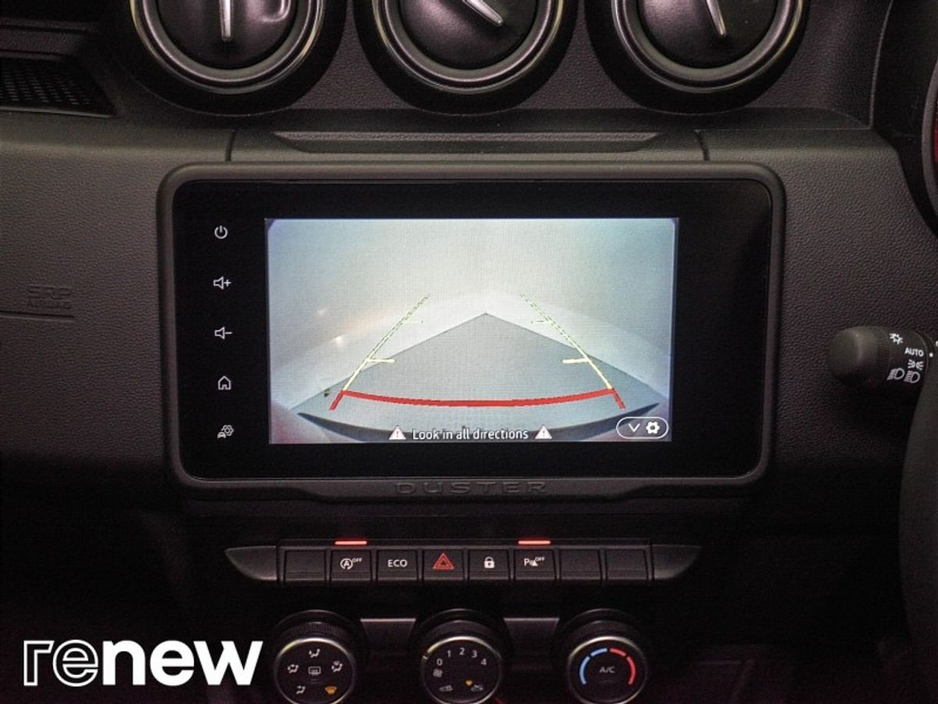 2022 Dacia Duster - image 28
