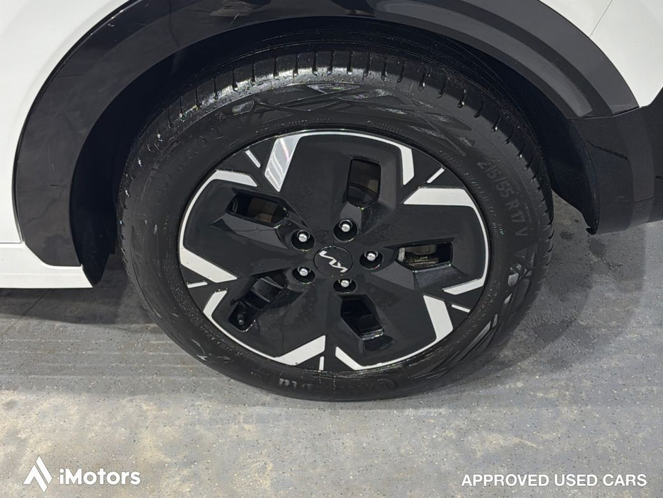 2025 Kia e-Niro - image 11