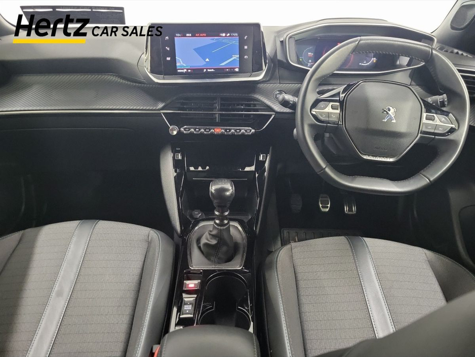 2023 Peugeot 2008 - image 13