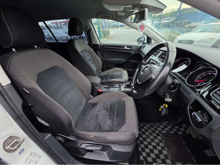 2013 Volkswagen Golf 1.4 HIGHLINE EDITION ALCANTARA PARKING SENSORS - SIMI DEALER - LOW ROAD TAX BAND