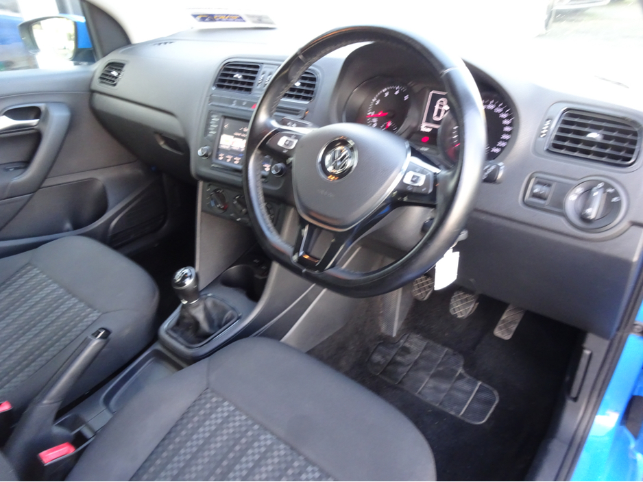 2017 Volkswagen Polo TRENDLINE 1.0 60HP MANUAL 5 SPEED 5 DOOR KEY 131 €9,950