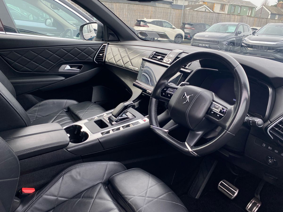 2021 DS Automobiles DS 7 Crossback - image 9