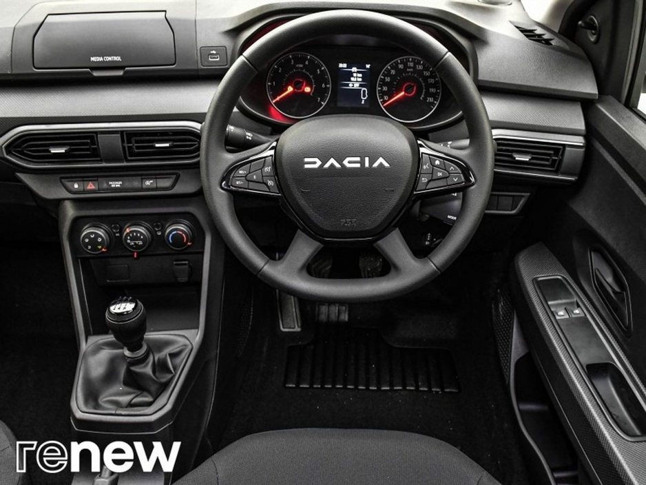 2023 Dacia Sandero - image 24