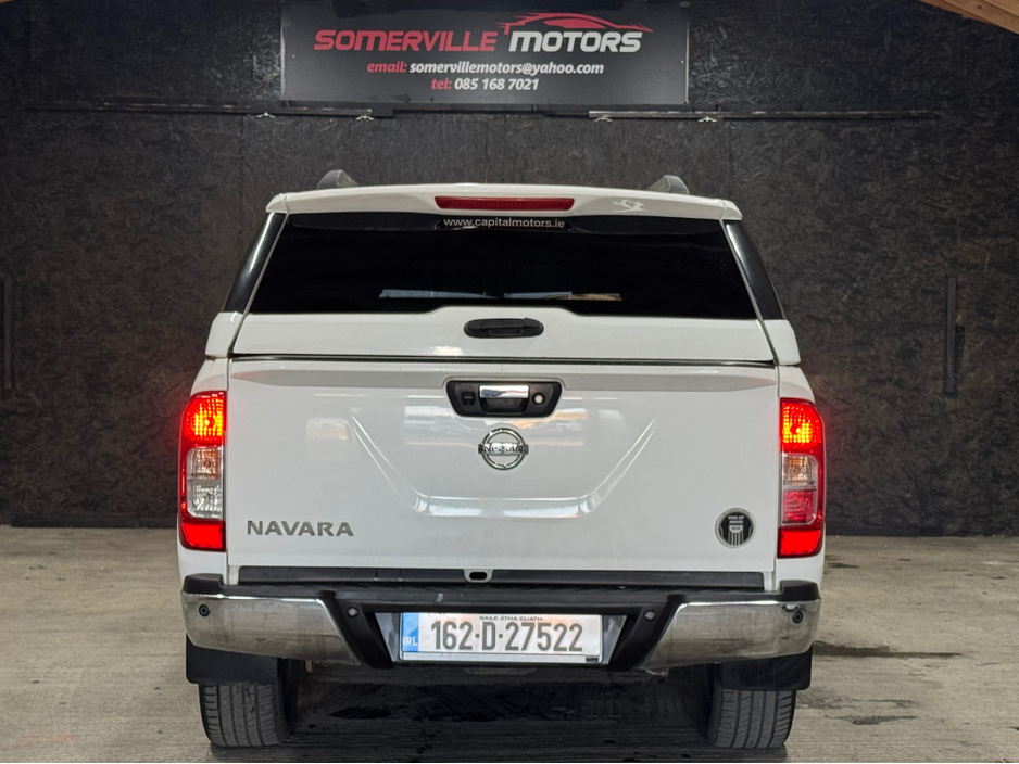 2016 Nissan Navara - image 5