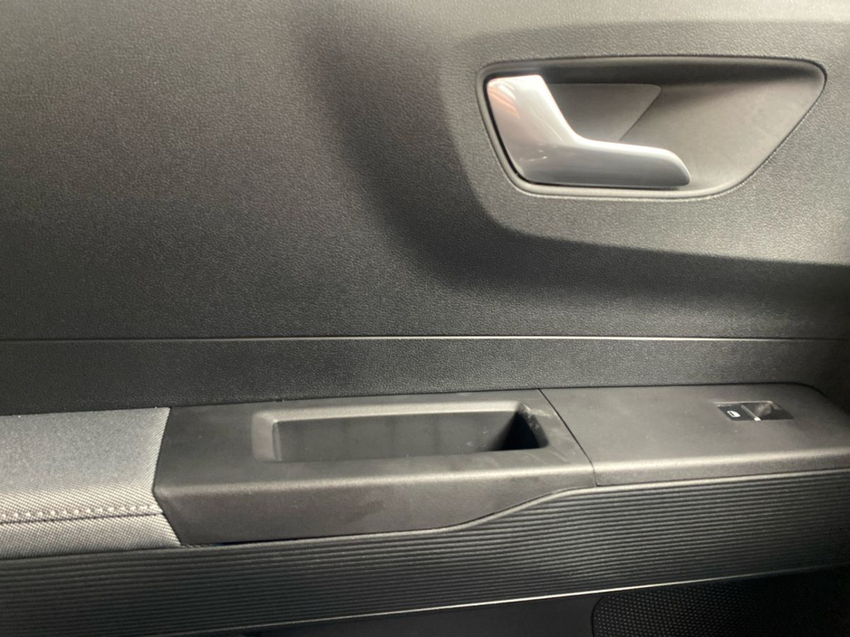 2026 Ford Courier - image 11