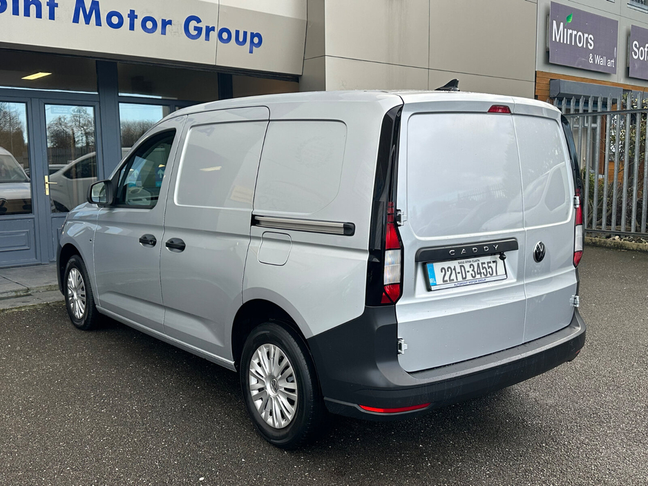 2022 Volkswagen Caddy  €18,950