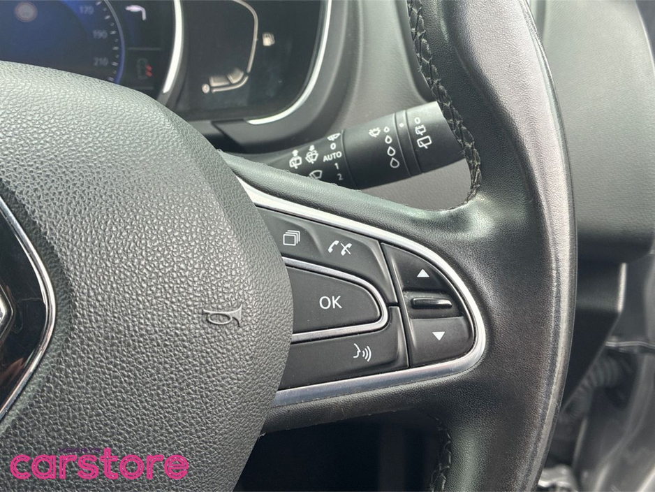 2020 Renault Grand Scenic - image 17