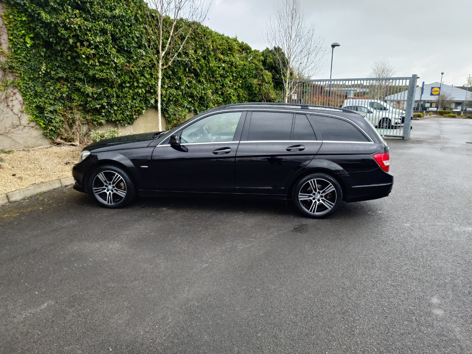 2014 Mercedes-Benz C Class - image 8