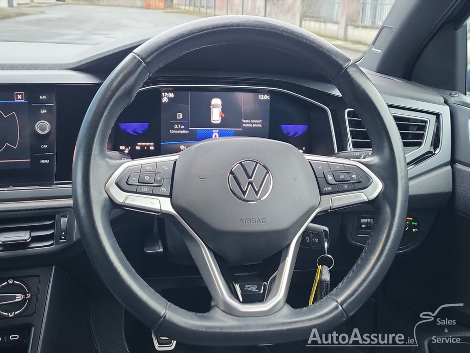 2022 Volkswagen Taigo - image 16