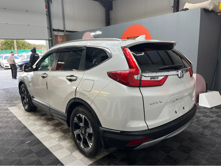 2019 Honda CR-V - image 4