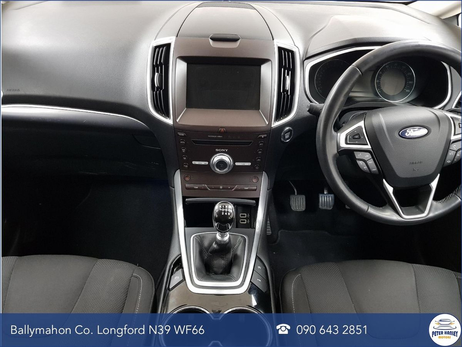 2017 Ford S-Max - image 11