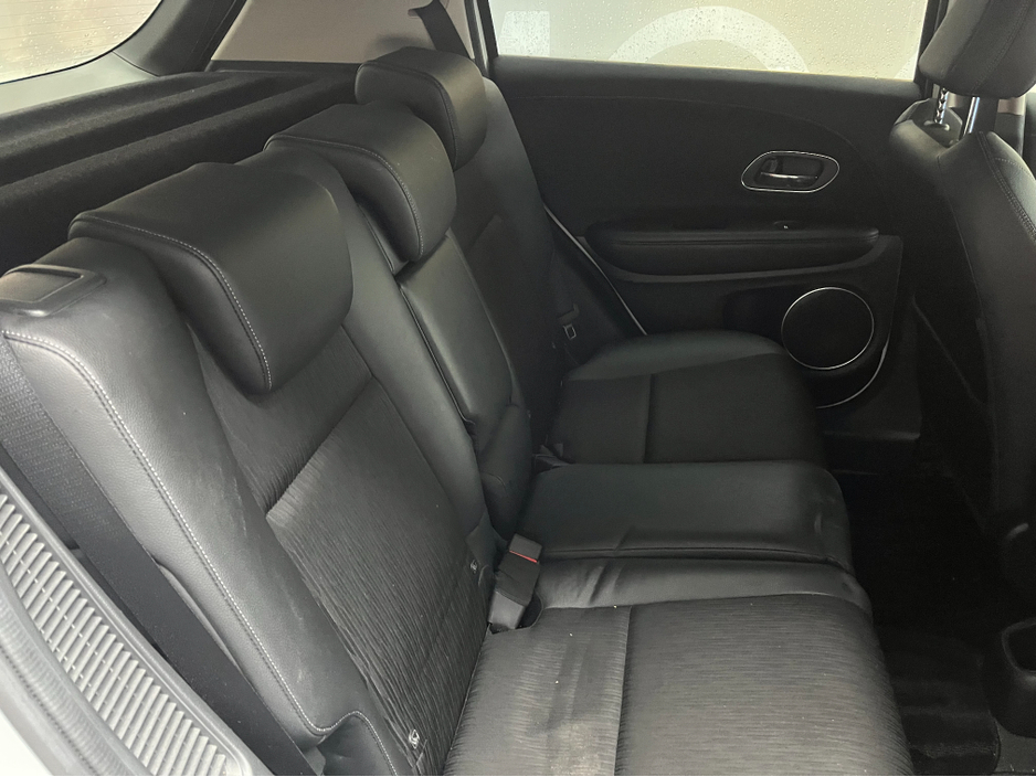 2020 Honda Vezel €20950 2020 HONDA VEZEL HYBRID Z SENSING 1.5 AUTOMATIC / CRUISE CONTROL / REVERSE CAMERA / HEATED SEATS / PADDL SHIFTERS AND MORE €20,950