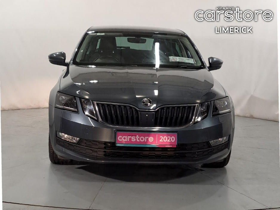 2020 Skoda Octavia - image 8