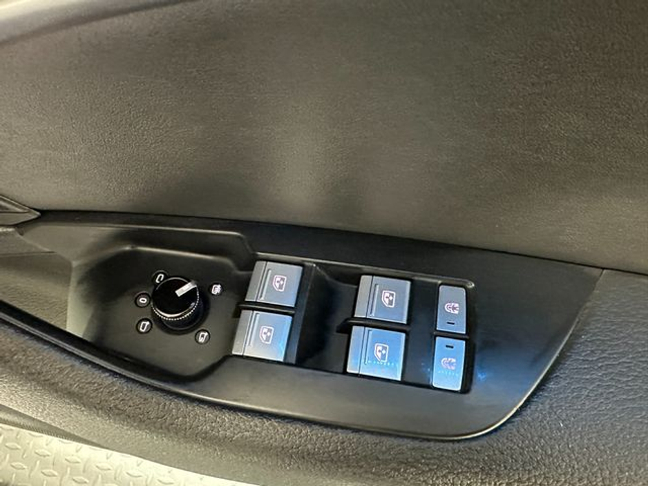 2022 Audi A6 - image 21