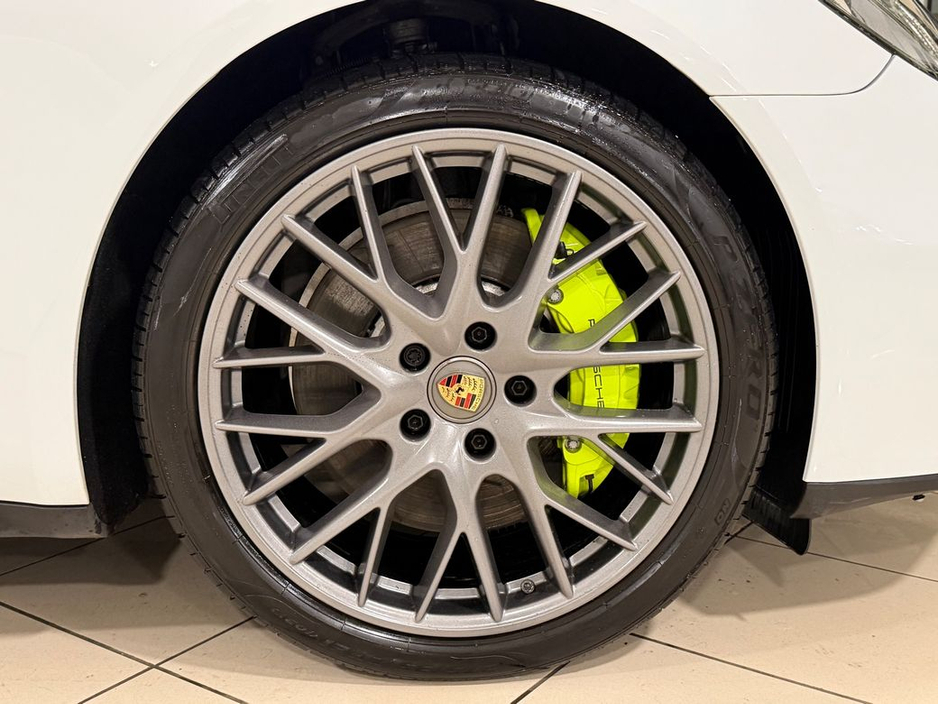 2023 Porsche Panamera 2.9 V6 E-HYBRID=PAN ROOF//LOW MILES//D REG=FULL PORSCHE SERVICE HISTORY=TAILORED FINANCE PACKAGES AVAILABLE=TRADE IN'S WELCOME €84,995