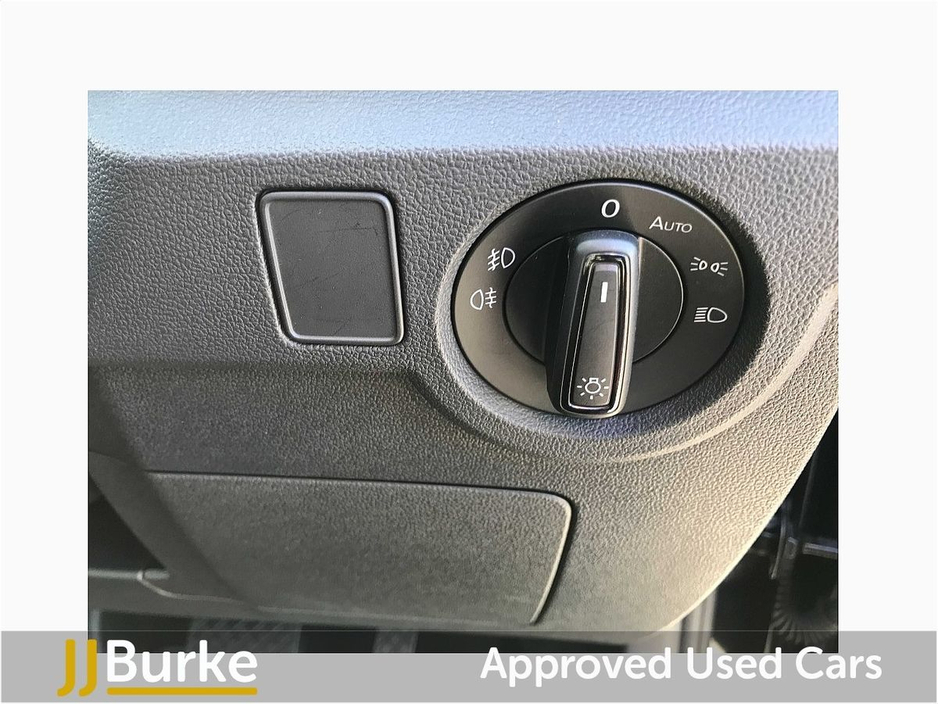 2022 Volkswagen T-Cross - image 22