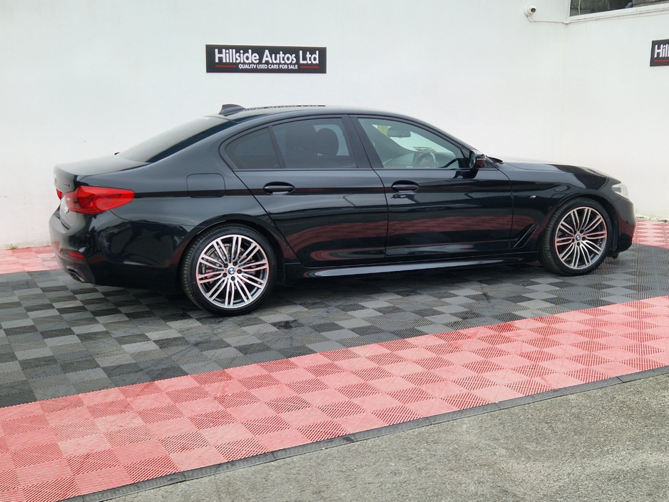 2018 BMW 5 Series - image 13