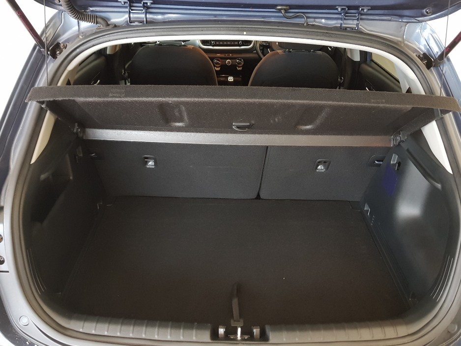 2024 Kia Stonic - image 11