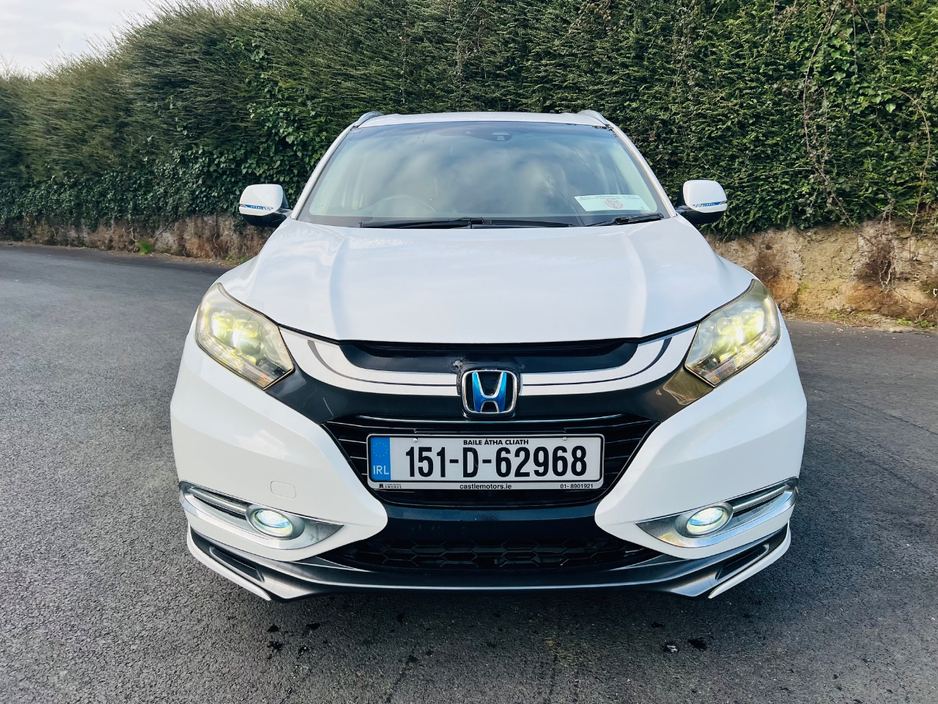 2015 Honda Vezel - image 4