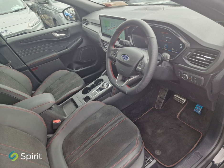 2026 Ford Kuga - image 3