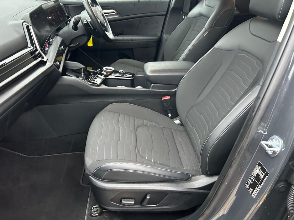 2022 Kia Sportage K3 HEV 5DR Auto, *WARRANTY TILL 2029* *LOW MILES* Lane Departure Warning, Parking Sensors, Reversing Camera, Heated Steering Wheel, €33,900