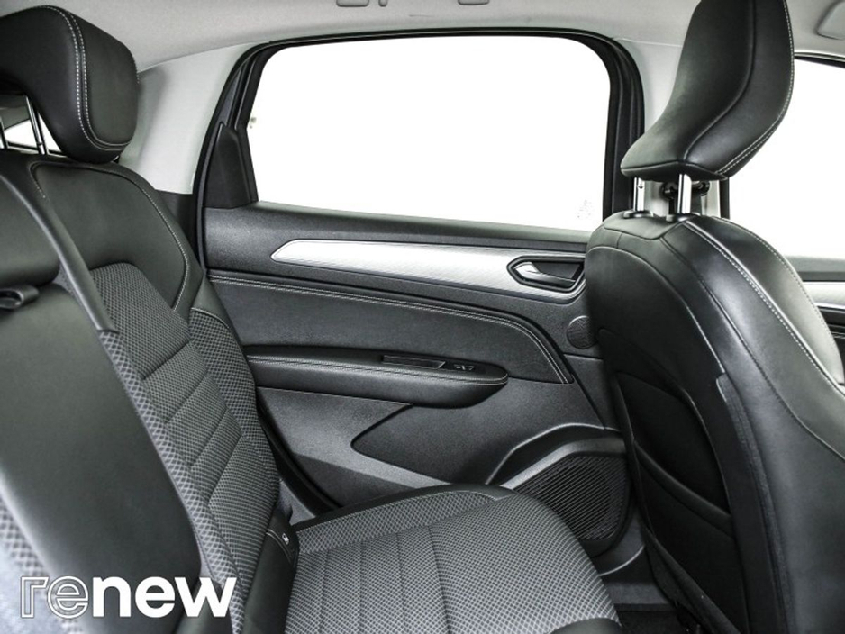 2023 Renault Arkana - image 13