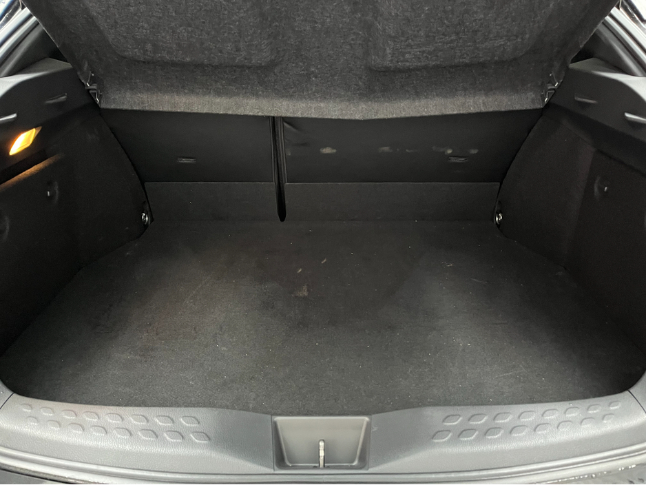 2019 Toyota C-HR - image 8