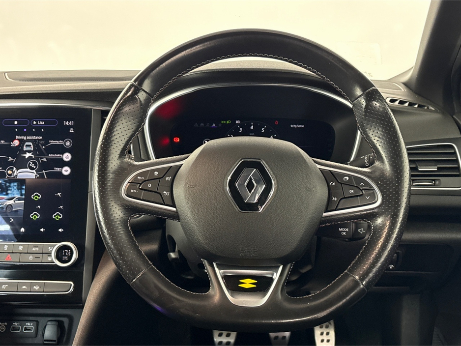 2021 Renault Megane - image 27