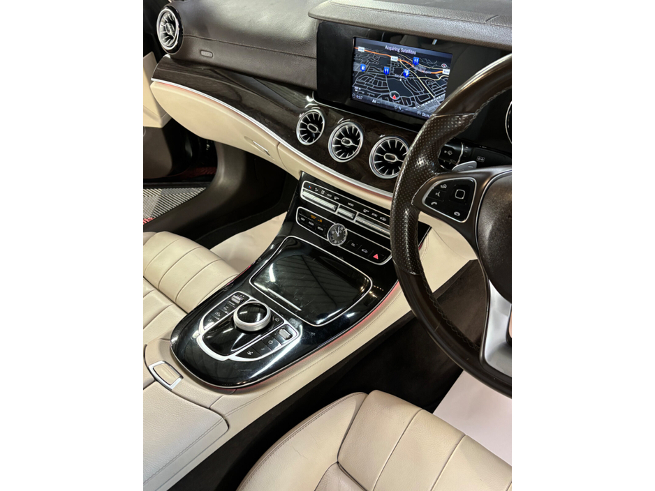 2017 Mercedes-Benz E Class - image 8