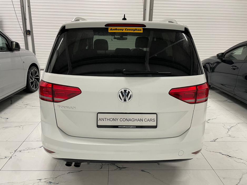 2018 Volkswagen Touran  €20,895