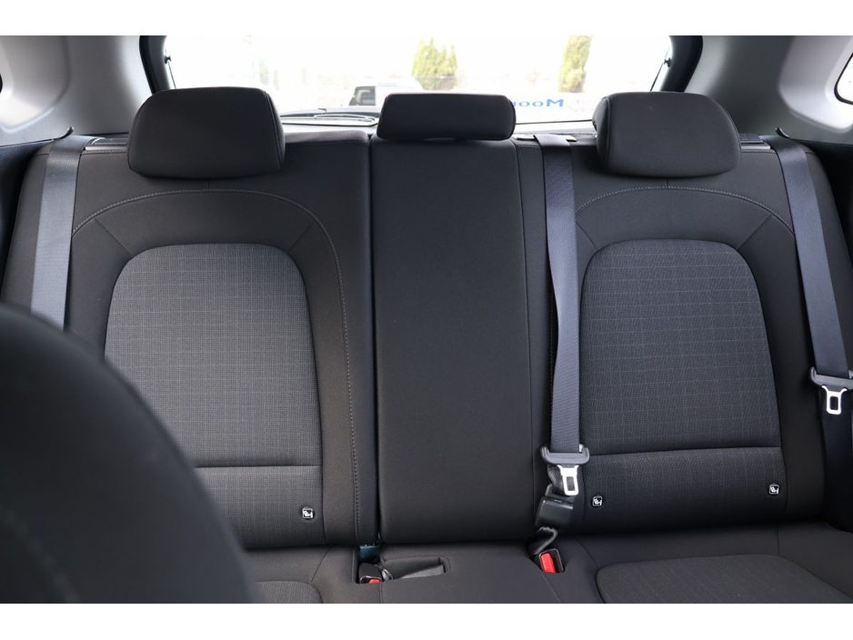 2021 Hyundai Kona - image 13