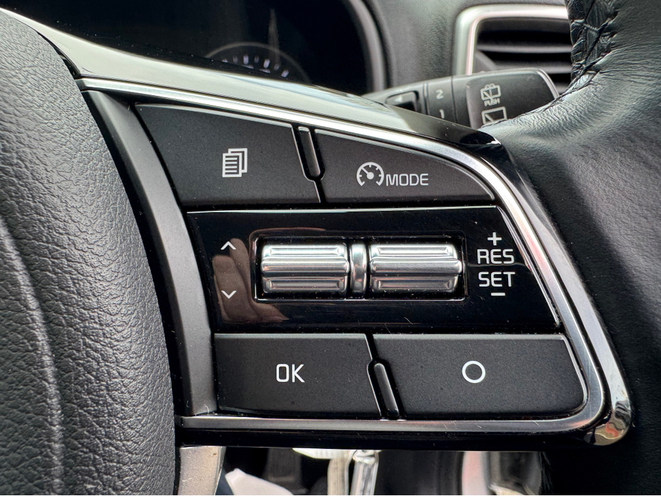 2021 Kia Sportage - image 24